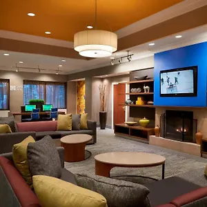 Courtyard By Marriott Downtown Toronto